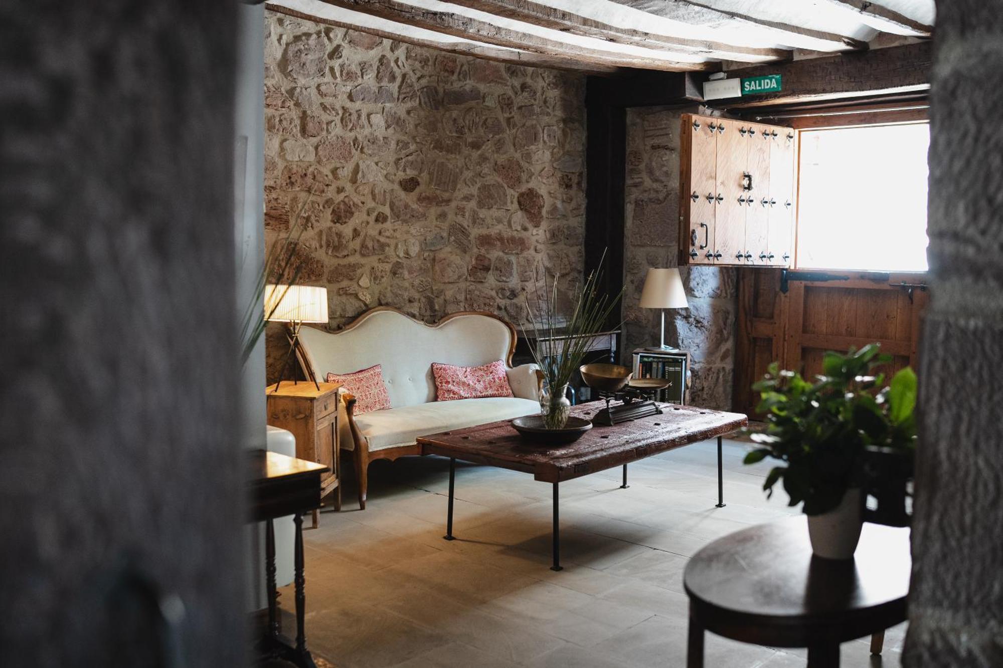 Hotel Rural Latorrien De Ane Mues エクステリア 写真