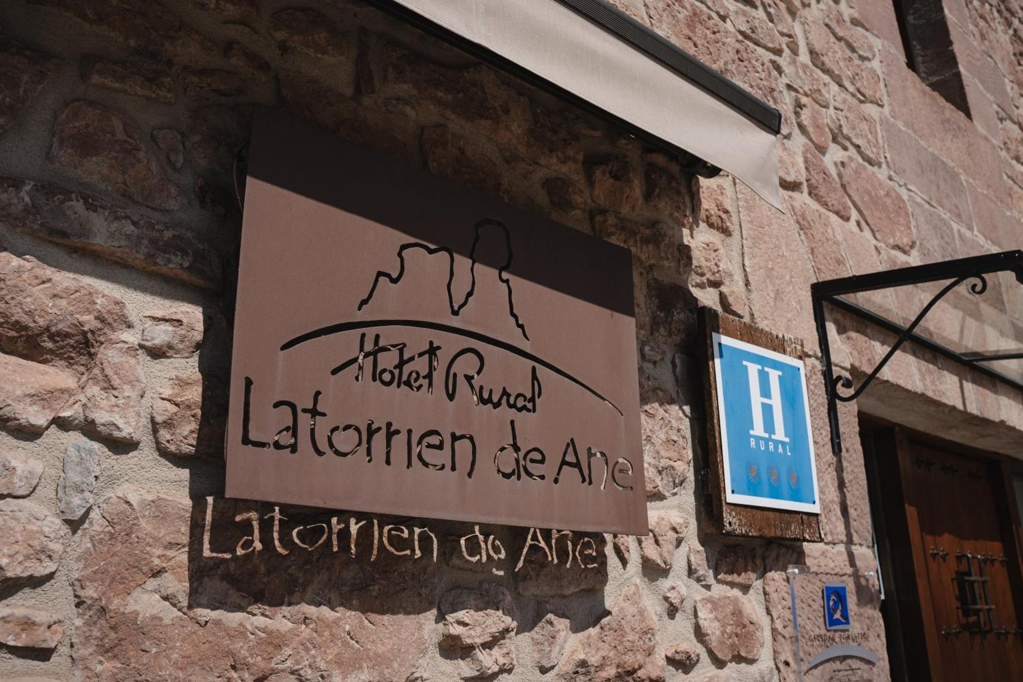 Hotel Rural Latorrien De Ane Mues エクステリア 写真